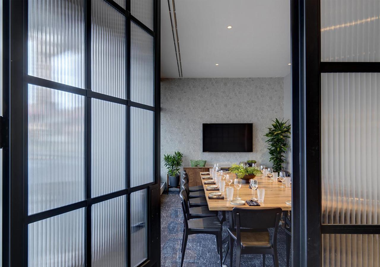 Hotel The Colonnade 4*