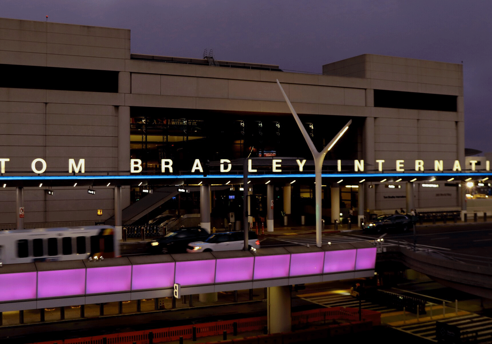 Land Your Ride: Parking Near Small MA Airports – A Stress-Free Guide